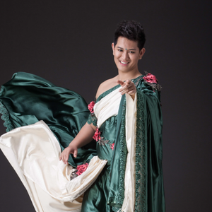 郭晶晶三级露全乳
